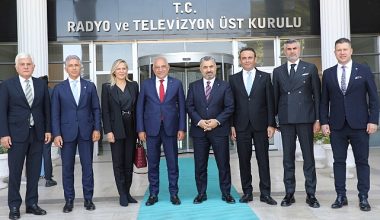 Radyo ve Televizyon Üst Kurulu, lig dönemlerinde çokça şikâyet alan spor programlarına çekidüzen verilmesi için Türkiye Futbol Federasyonu ile iş birliği halinde harekete geçti.