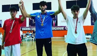 Seferihisar Belediye sporcuları taekwondo arenasında parlıyor