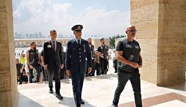 Atatürk filminin yönetmeni “ATA"nın huzurunda