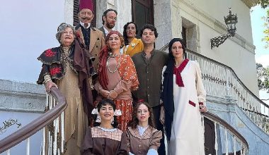 Gaziemir'de Perde “Veda" Oyunuyla Açılıyor
