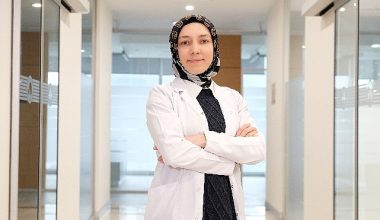 Hekim Tavsiyesi Olmadan Gargara Kullanılmamalı… Uzun Süreli Kullanımı Tat Kaybına Neden Olabilir