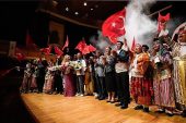 İzmirli muhtarlar Cumhuriyet'in 100'üncü yılı için yeniden sahneye çıktı
