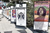 Kadıköy'de plaklar Barış Manço anısına dönüyor