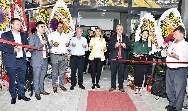 Malkara Belediye Başkanı Ulaş Yurdakul Ar Zirai İlaç ve Tohum'un açılışını gerçekleştirdi