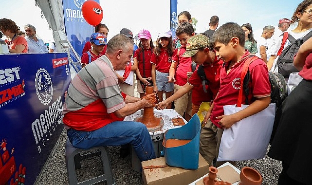 Menemen, Teknofest'te Gelenekselliği ve Teknolojiyi Birleştirdi