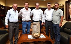 Mustafakemalpaşa tarımda yeni bir kapı araladı: Kütük Mantarı Yetiştiriciliği