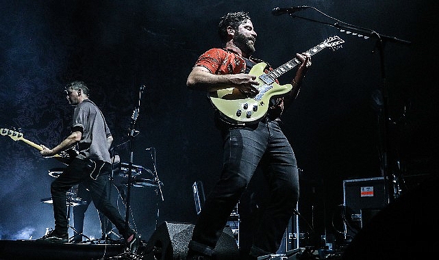 'PSM Loves Summer by %100 Müzik' ikinci yılını Foals ile tamamladı!