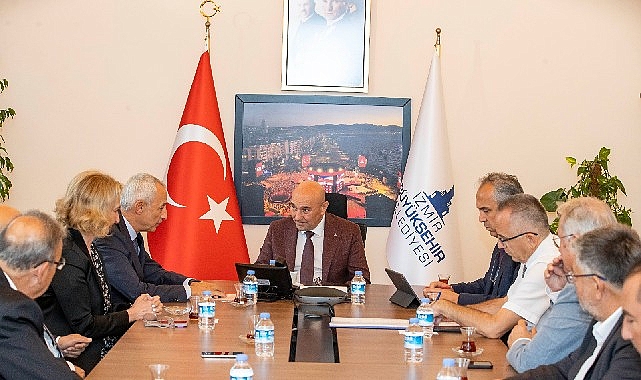 “Sanayinin gelişmesi için yeni alanlar yaratmaya çalışıyoruz"