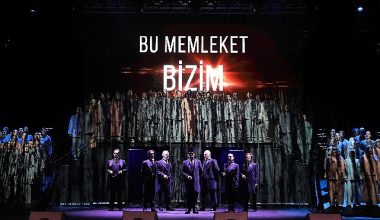 Şehir Tiyatroları Cumhuriyetimizin 100. Yılına Özel “Bu Memleket Bizim" Adlı Oyunu Sahneliyor
