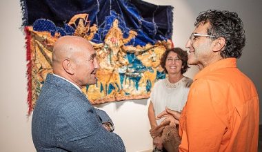Türkiye'nin ilk Tekstil Bienali İzmir'de açıldı