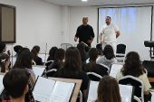 100 kişilik Kemer Belediyesi Cumhuriyet Orkestrası kutlamalara hazır