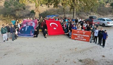 Aydınlılar Cumhuriyet'in 100. Yılını 'Trekking' Etkinliğiyle kutladı