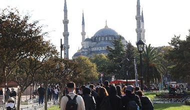 Başkan Altay: “Öğrencilerimiz Selçuklu Darü'l-Mülkünden Osmanlı Payitahtına Tarihi Bir Yolculuğa Çıkıyor"