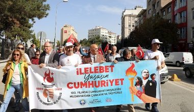 CUMHURİYET YÜRÜYÜŞÜ BEŞİNCİ GÜNDE SEYİTGAZİ'DE