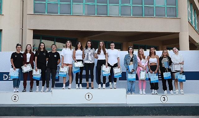 DEÜ'nün Spor Şenliği'nde dereceye girenler ödüllendirildi