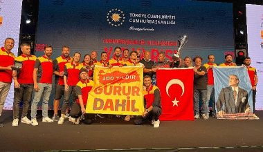 DHL yelken takımı “As One" ile 100. Yıl Cumhuriyet Kupası'nda grubunun birincisi oldu