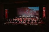 Efes Kültür Yolu Festivali Cumhuriyet konseriyle başladı