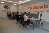 Hepsiburada, Deprem Bölgesinde 6 Ayda 1700 Yeni Girişimci ve 1,9 Milyar TL'lik Ticaret Hacmi Oluşturdu