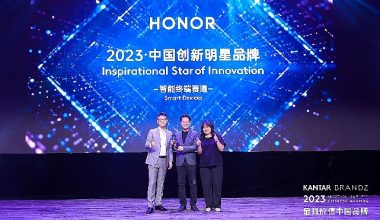 HONOR Kantar BrandZ İlham Veren İnovasyon Yıldızı Ödülünü Kazandı, BrandGrow Çin'in En İyi 100 Yükselen Markası Arasına Girdi
