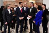 İmamoğlu: Acıların son bulmasında sanat ve sanatçılar önemli rol oynayacak