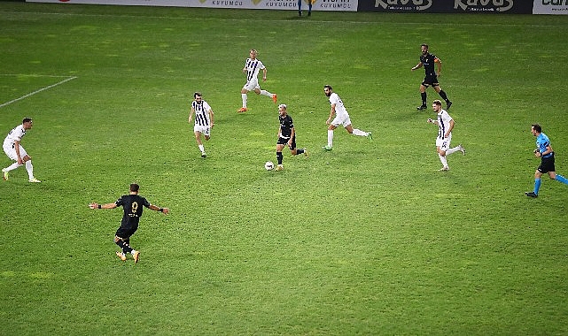 Lider Aliağa Kazanmaya Devam Ediyor