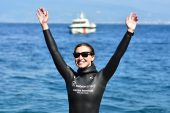 Şahika Ercümen Antalya'da Cumhuriyet için dalacak