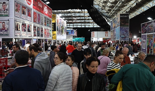 13. Antalya Kitap Fuarı'na yoğun ilgi 