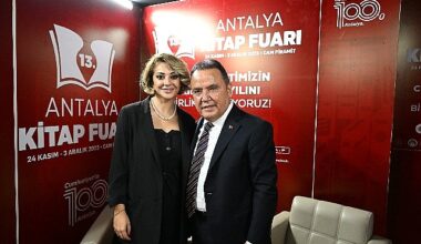 13. Antalya Kitap Fuarı'nda yazarlar okurlarıyla buluşuyor
