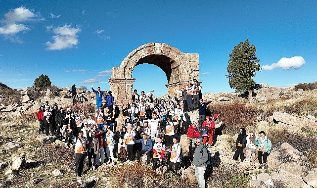 Başkan Altay: “Tarihin İzlerini Taşıyan Zengibar Yürüyüş Yolu'nu Turizme Kazandırdık"