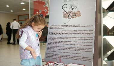 “Cumhuriyetin 100 Yılında 100 Kâğıt Eser"