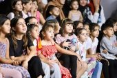 Didim'de çocuklar sinema filmini keyifle izledi