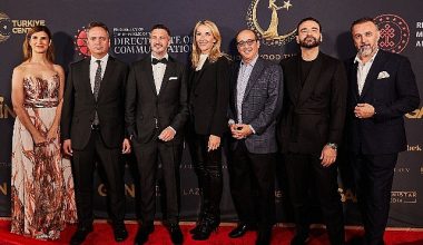 Dünyada ilk kez bir Türk dizisinin prömiyeri Amerika'da yapıldı: Hollywood'da Şahsiyet rüzgârı esti!