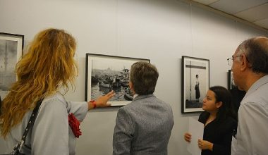 Fotoğrafın ustası Ara Güler'in 'İstanbul ve İzmir Fotoğrafları' sanatseverlerle buluştu