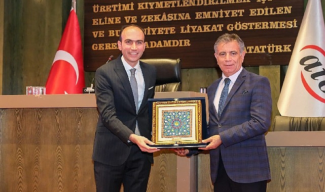 Geleceğin sanatçılarına “100. Yılında Cumhuriyet" ödülü…