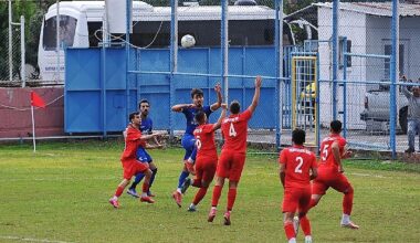 Kemer Belediyespor dolu dizgin