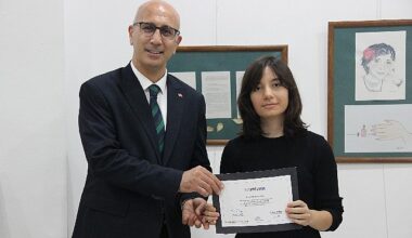 Tomris Uyar'ın öyküsünü çizgilerle anlattılar