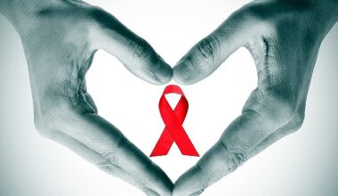 Türkiye' de her yıl 2000 kişi AIDS tanısı almaktadır!