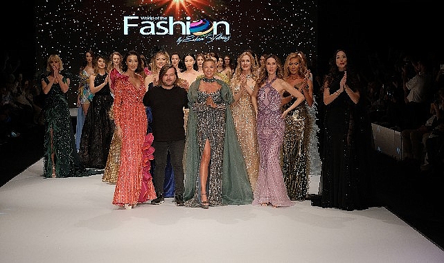 World of Fashion'dan görkemli defile