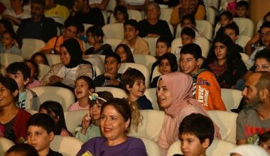 Yenişehir Belediyesinden ara tatilde çocuklara özel tiyatro Yenişehir Belediyesinden ara tatilde çocuklara özel tiyatro
