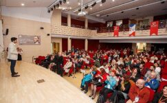 9. İzmir Çocuk ve Gençlik Edebiyatı Günleri başladı Soyer: “Cesaretiniz arttıkça özgürleşirsiniz"