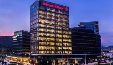 Alternatif Bank'ta VOV Hesaplılar %47 faiz oranıyla   vade beklemeden her gün kazanmaya devam ediyor! 