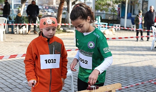   Gölyazı'da oryantiring yarışları renkli anlara sahne oldu