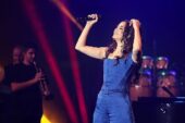 Karsu Dünyanın Seslerini İş Sanat'a Getirdi