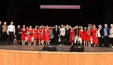 Mustafakemalpaşa'lı kursiyerlerden sanat şöleni