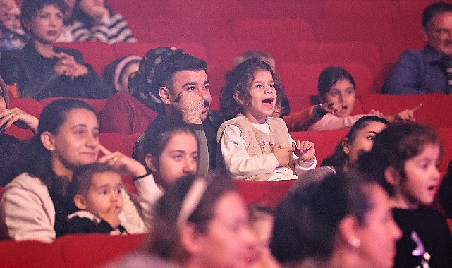 Piyano Festivali'nde sahne çocukların!  Duo Blanc & Noir ikilisinden muhteşem performans