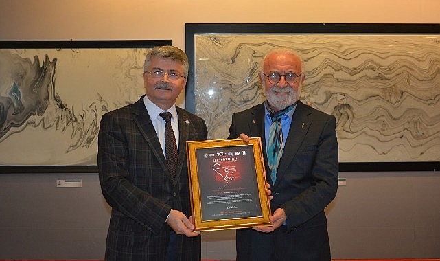 “Yaşayan İnsan Hazinesi" Hikmet Barutçugil'in eserleri AKM'de sergilendi