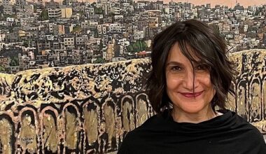 “Yavuz Sezer Anma Konuşmaları" üçüncü yılında tarihçi Dana Sajdi'yi ağırlıyor “Yavuz Sezer Anma Konuşmaları" üçüncü yılında tarihçi Dana Sajdi'yi ağırlıyor