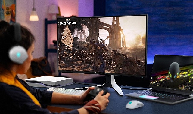 Alienware, CES 2024'te tanıtılan ve dünyada bir ilk olan iki ürünle QD-OLED ailesini genişletiyor