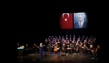 Büyükşehir TSM Korosu'ndan tango ve vals konseri