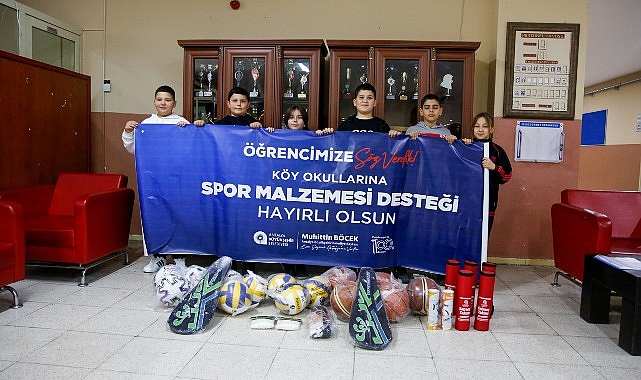 Antalya  Büyükşehir'den okullara spor malzemesi desteği